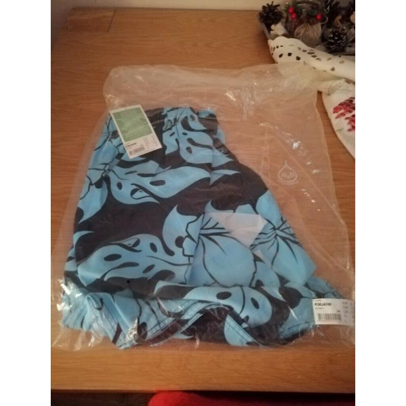 Quicksilver shirts and shorts BNWT
