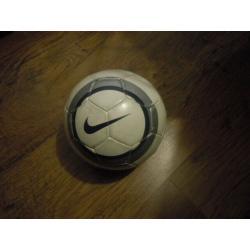 RARE SIMPSONS BASKETBALL HOOP OVER DOOR NIKE BALL