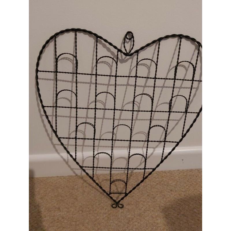 Black heart shaped photo frame