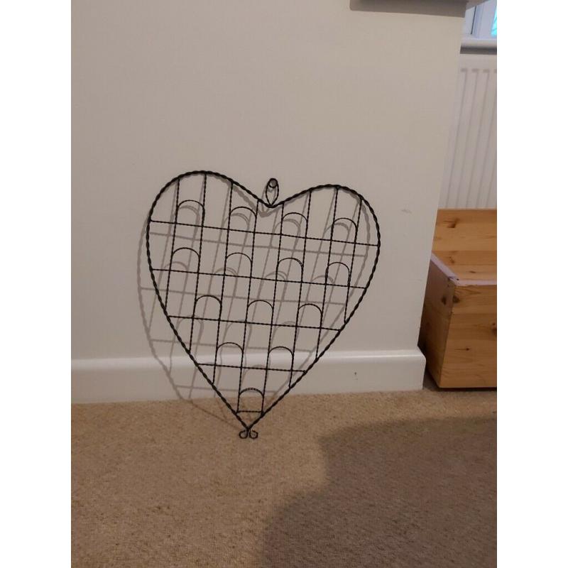 Black heart shaped photo frame