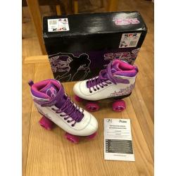 Girls roller skates size 3