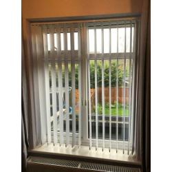 4 vertical white blinds - various sizes