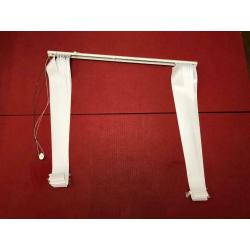 4 vertical white blinds - various sizes