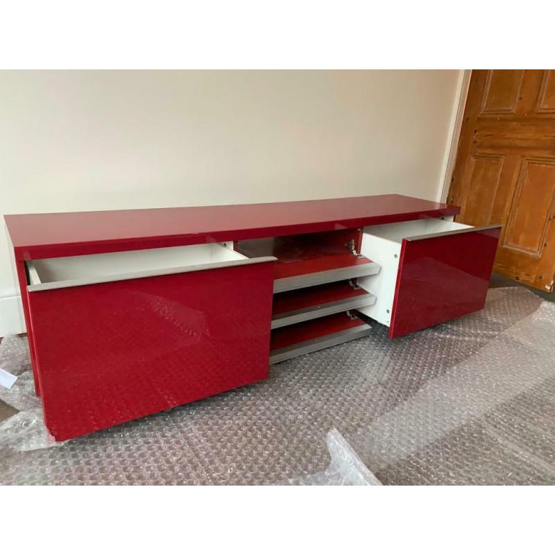 Tv cabinet