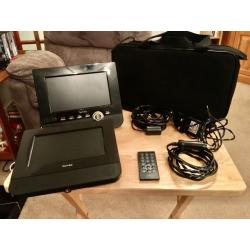 Tecknika twin portable LCD DVD player