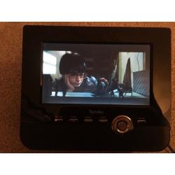 Tecknika twin portable LCD DVD player