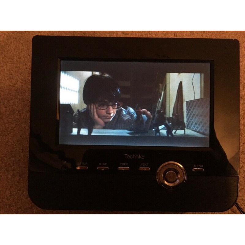 Tecknika twin portable LCD DVD player