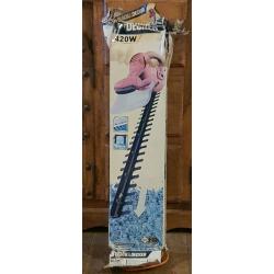 Black and decker 420w hedge trimmer