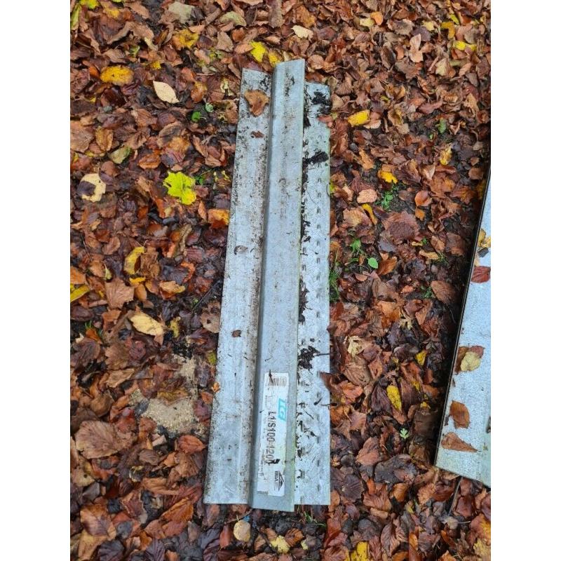 IG L1/ S/100 lintels 1200 long