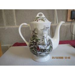 J & C Meakin - English Staffordshire - Coffee Pot. Attractive Christmas Theme Design