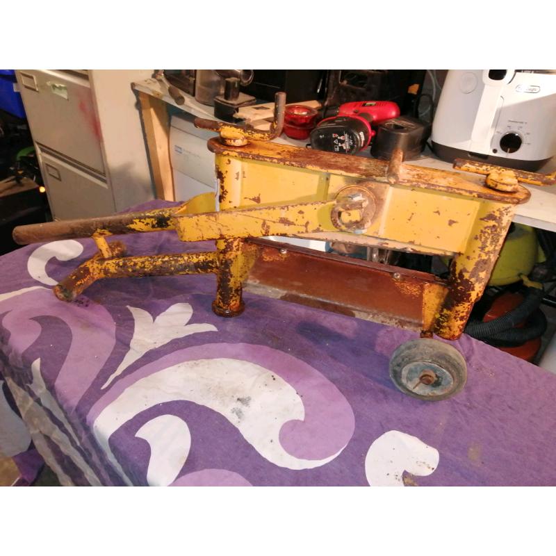 Block paving cutter in full working order