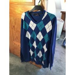 Colin Montgomerie golf sweater XL never been worn