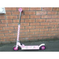 Hello Kitty Scooter