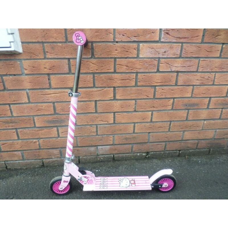 Hello Kitty Scooter