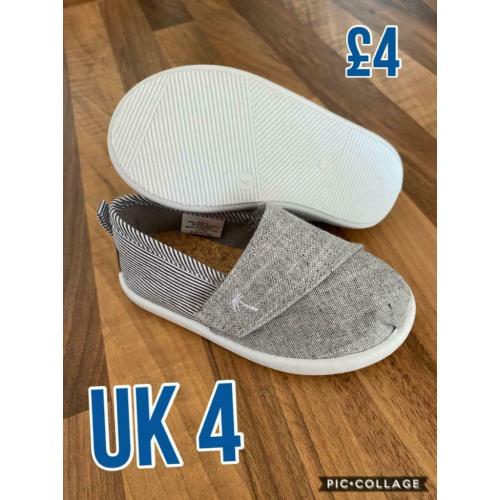 Boys shoes