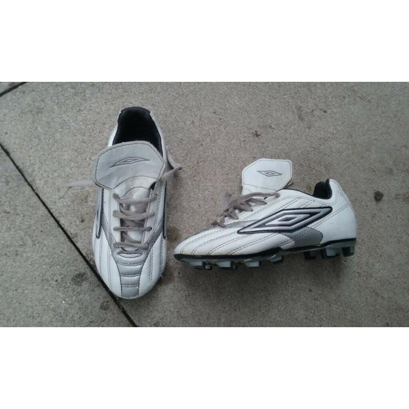 football boots size 12 (kids)