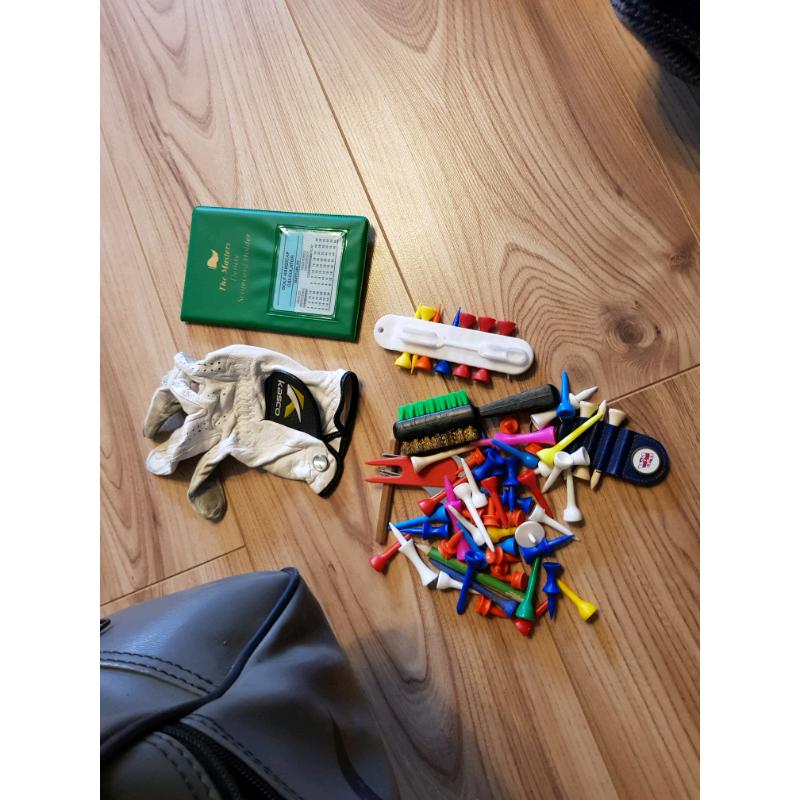 Golf club set and trolley