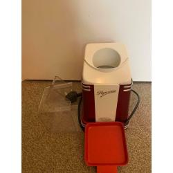 Popcorn maker