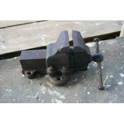 vintage bench vice