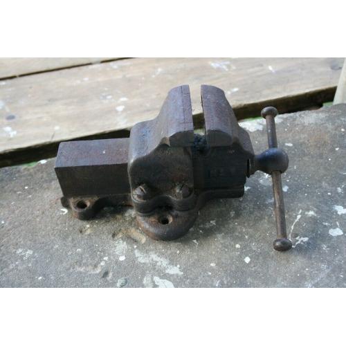 vintage bench vice