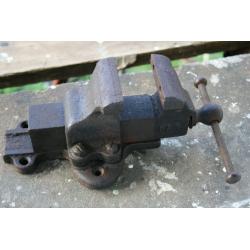 vintage bench vice