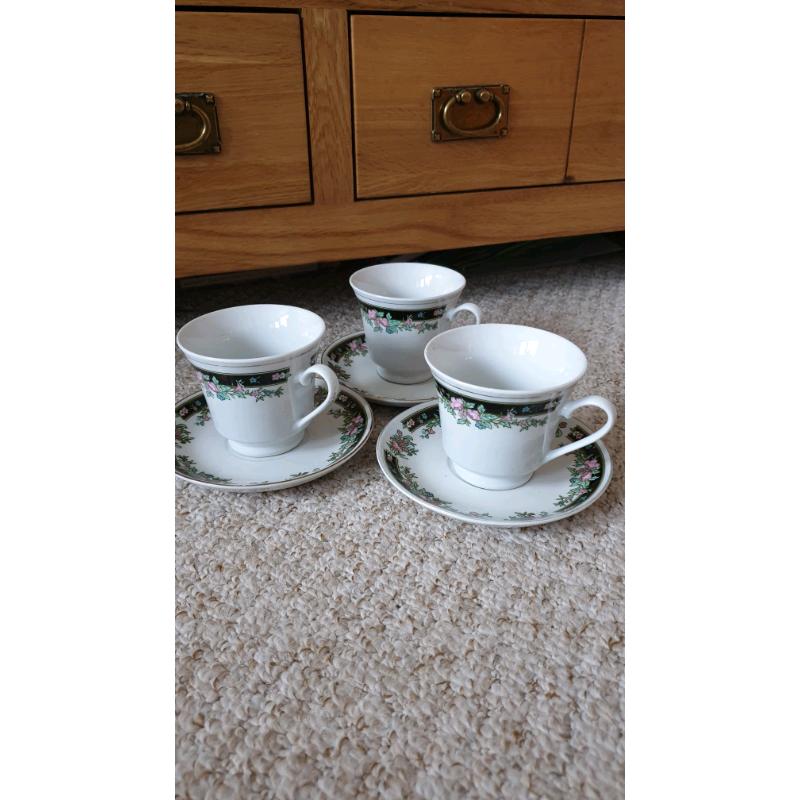 Tea or coffee cup set