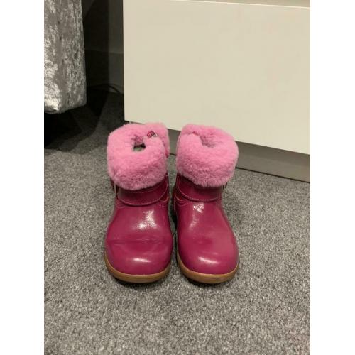 Child?s UGG boots