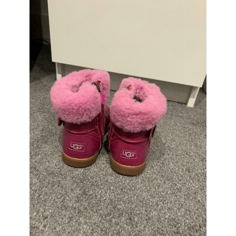 Child?s UGG boots