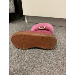 Child?s UGG boots